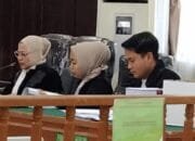 Sidang Korupsi Hotel Kuansing Kembali Digelar di PN Pekanbaru Masuki Agenda Pledoi, PH Minta Sukarmis Dibebaskan