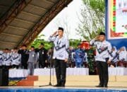 Di Tengah Gerimis, Wali Kota Dumai Sampaikan Apresiasi untuk Para Guru