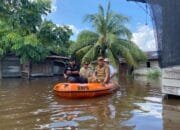 Wawako Pekanbaru Markarius Anwar Tinjau Langsung Masyarakat Terdampak Banjir