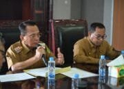 Bupati Rohil Pimpinan Rapat Kerja Bersama Seluruh Kepala Dinas