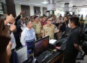 Drama Penahanan Ijazah di Pekanbaru: Pemilik Biro Wisata “Menghilang”, Gubri Siap Tindak Tegas!