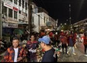 Berjibaku Sampai Malam, MPC Pemuda Pancasila Pekanbaru dan PAC Sukajadi Angkut Sampah Dijalan Nangka