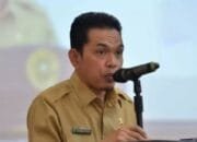 Masih Ada Sisa Kuota, Plt Kadisdik Riau Minta SMA/SMK Negeri Isi Kekosongan Bangku Siswa Baru