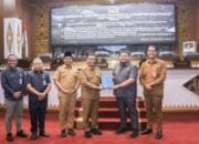 Pemko Pekanbaru Ajukan 3 Ranperda ke DPRD