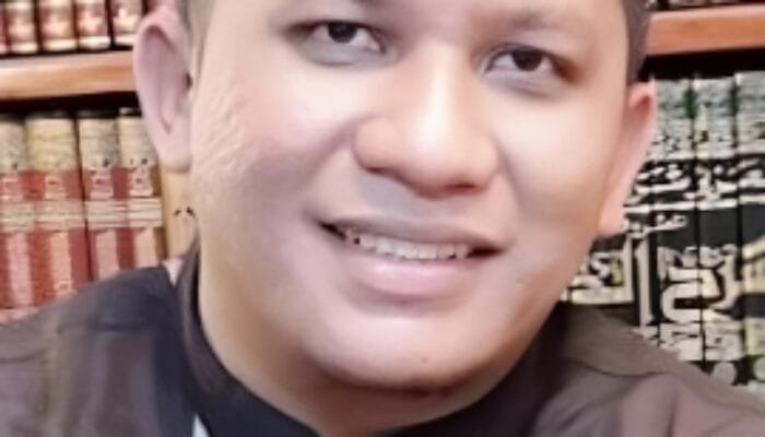 Krisis Adab, Eksodus Otoritas dan Bayang-Bayang Pengkhianatan Intelektual