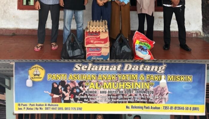 Jelang HUT RI ke 81, Karyawan dan Staf Grand Dragon dan New Paragon Salurkan Jumat Berkah di Dua Panti Asuhan
