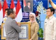 Bapenda Riau Raih Penghargaan Polda Riau Berkat Kolaborasi Pelayanan Publik
